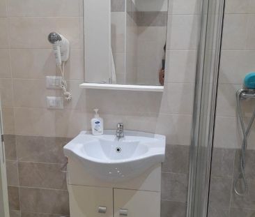Monolocale in centro - no cucina - Foto 4