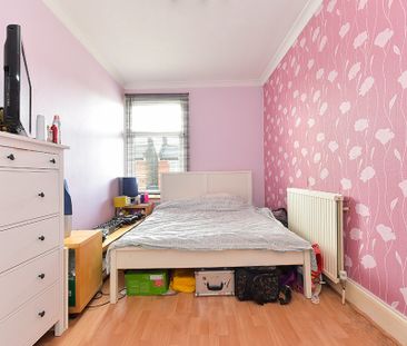 2 Bed Flat, Alexandra Road, N8 - Photo 5