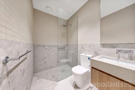 “Unrivalled Luxury and Contemporary Elegance with this 3-bedroom Architecturally Designed Townhouse” - Photo 3