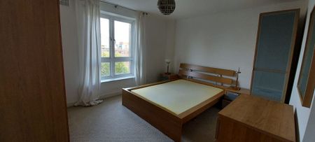 1 bedroom flat to let - Photo 5