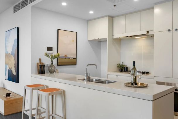 Executive 2-Bedroom Apartment in the Heart of Adelaide's East End - Photo 1