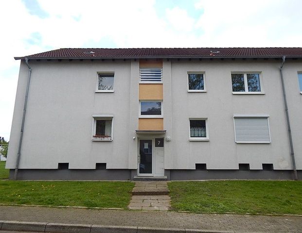 Stadtteil Schwerin! Kleine Erdgeschoss-Wohnung gefällig? - Foto 1