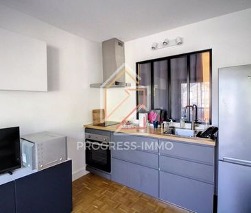 Location Appartement 2 pièces 32m² ST MAUR DES FOSSES 94100 - Photo 4