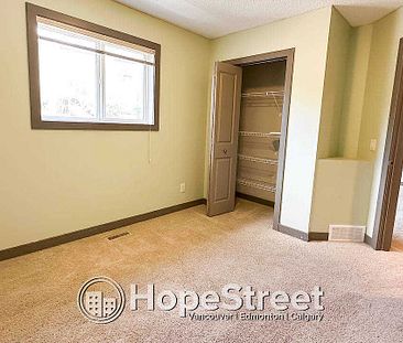 51 St. Moritz Terrace SW, Calgary - Photo 4