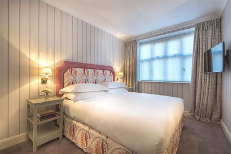 BASIL STREET, SW3, London - Photo 3