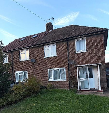 1 bedroom in a house share to rent - Photo 5