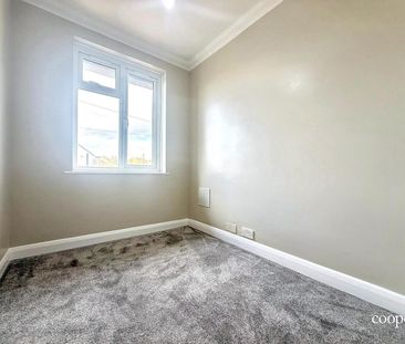 3 bedroom house - end terrace - Photo 4