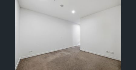 Modern Ground-Floor Living in the Heart of Box Hill - Photo 4