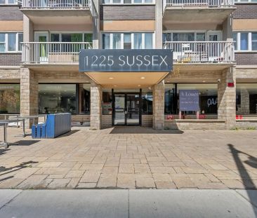Place Sussex — PH 1 - Photo 3