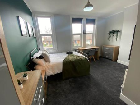 Beechwood Crescent (room 2), Burley, Leeds - Photo 5