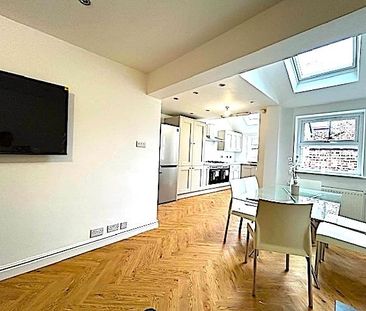 8 Bed Terraced House, Kenmare Road, L15 - Photo 4
