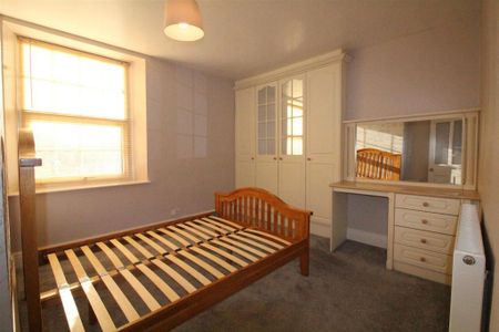 2 bedroom cottage to rent - Photo 2