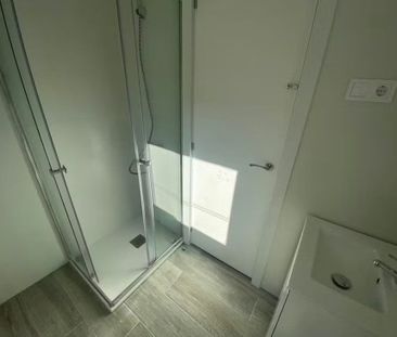 Calle del Topacio, Madrid, Community of Madrid 28021 - Photo 5