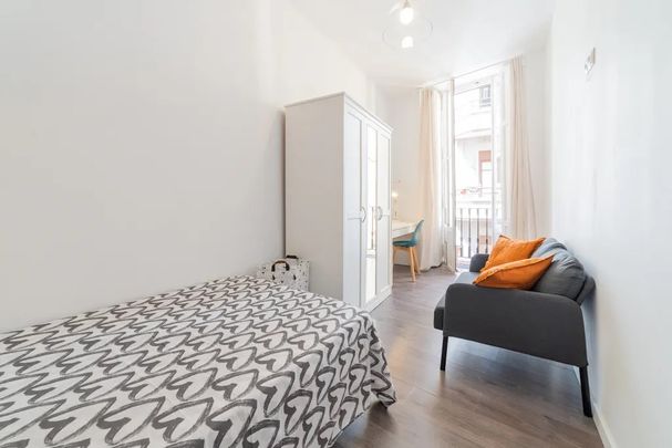 Calle de Santa Teresa, Valencia, Valencian Community 46001 - Photo 1