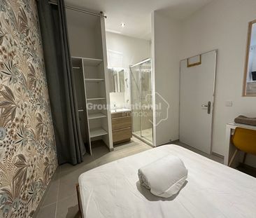 Nîmes Arènes Appartement P2 meublé refait à neuf, - Photo 5