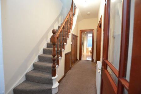 4 bedroom terraced house to rent - Photo 5