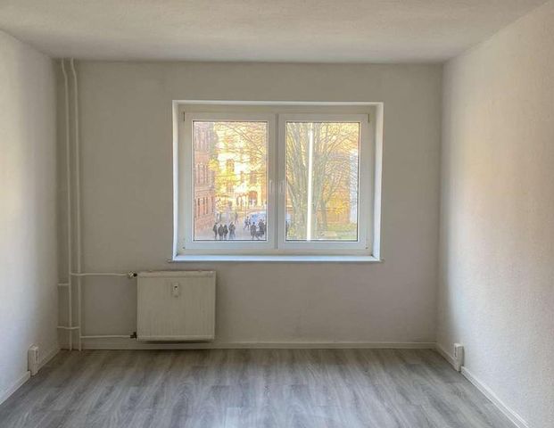 Attraktive 3-Zimmer-Wohnung in Magdeburg – renoviert und bezugsfertig - Foto 1