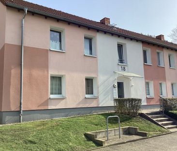 Einziehen und Wohlfühlen - Modernisierte 2-Zimmer-Wohnung im EG - - Foto 5