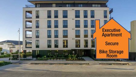 Hobsonville, 3 Bedrooms, $700 - Photo 3