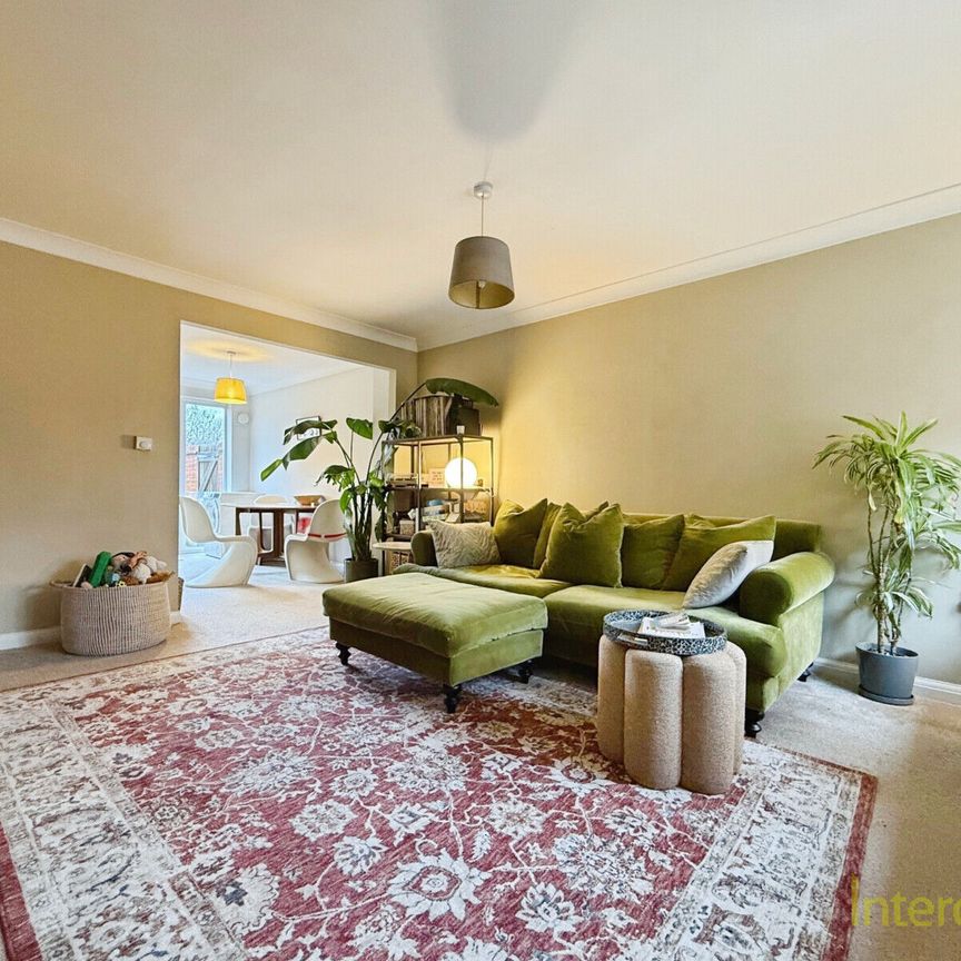 Sun Street, CM21, Sawbridgeworth - Photo 1