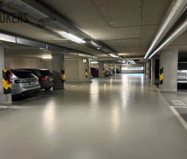 Pronájem bytu 2+kk, sklep, garážové stání - Photo 2