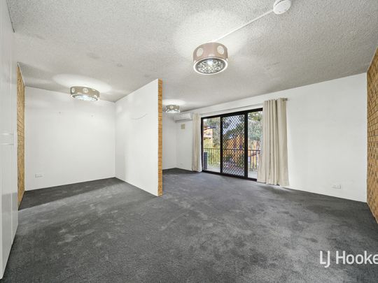 1/18 Thurlow Place, Belconnen ACT - Photo 1