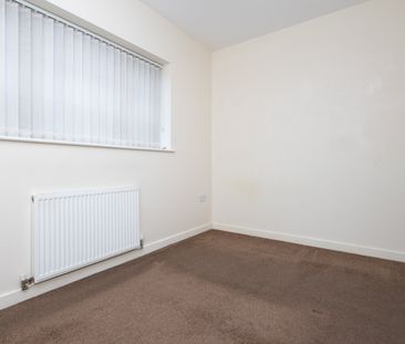 2 bed house to rent in Castle Road, BH9 - Photo 6