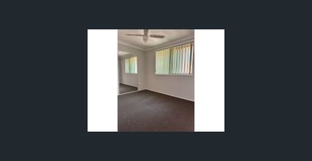 3 Bedroom Home in - Photo 5