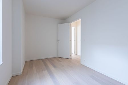 Subliem appartement met 2 slpk én ruim terras in recent gebouw pal aan zee - Foto 3