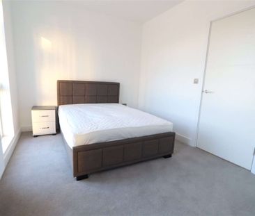 Valette Square, a luxurious three double bedroom townhouse, offered... - Photo 6