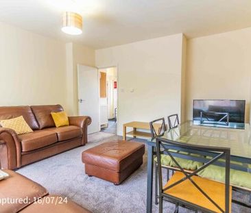 7, Hewley Avenue - Photo 2