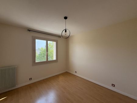 Appartement T4 à louer - 75 m² - Photo 3