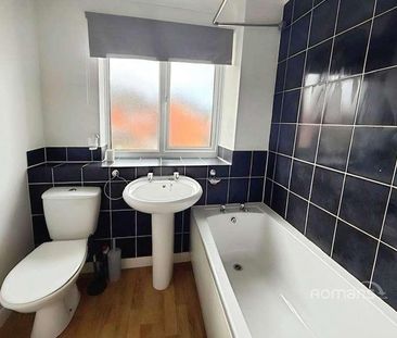 Lennon Way, Basingstoke, Hampshire, RG22 - Photo 4