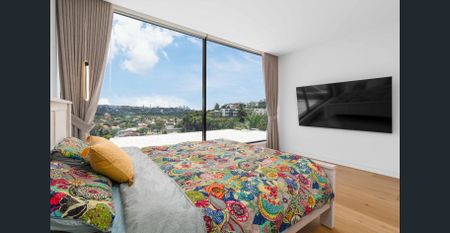 SPECTACULAR VIEWS @ NORTH BONDI -DOVER HEIGHTS - Photo 3