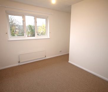Bramley Gardens, Emsworth - Photo 4