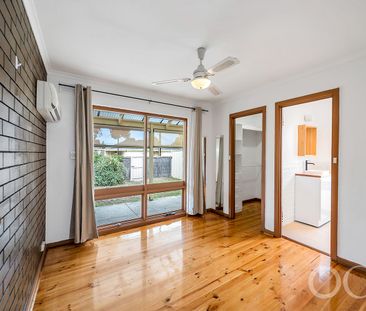 Open the Door to Family-Sized Comfort in a Quiet Netley Haven - Photo 5