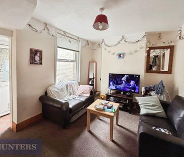 3 bedroom House To Let - Photo 1