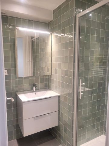 Location appartement 7 pièces, 122.00m², Évry-Courcouronnes - Photo 4