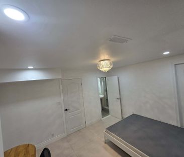 For Lease - 38 Collingsbrook Boulevard Unit# Basement Unit 3, Toron... - Photo 1