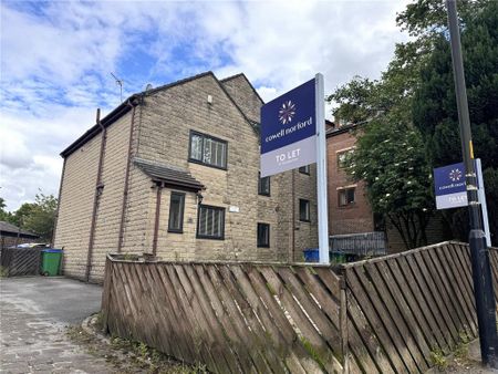 2 bedroom semi-detached house to rent - Photo 5