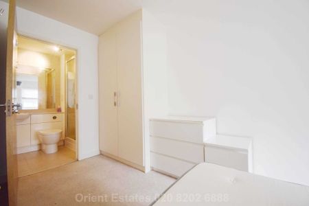 Price £2,200 pcm - Available 03/02/2026 - Unfurnished - Photo 4