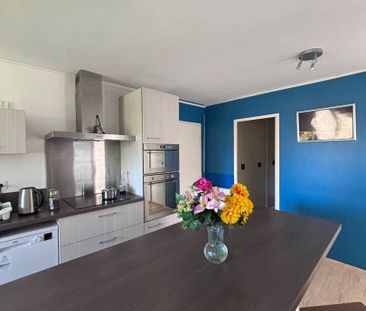 82m² 3 chambres place de parking meublé équipé - Photo 1