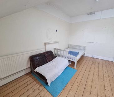 Cromwell Road, Hove - Photo 1