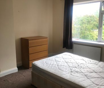 1 Bed Flat, Waller Avenue, LU4 - Photo 5