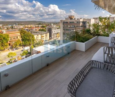 Inchiriez aparatament cu 2 camere - Photo 2