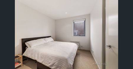 Stylish & Secure 2-Bedroom Apartment – Prime Hawthorn Location - Photo 3