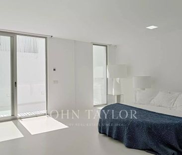 Luxury Villa for rent in Es Cubells, Balearic Islands - Photo 4