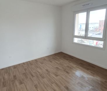 Location Appartement 2 pièces 49m² - Photo 2