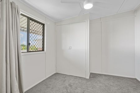 1/6 Wilmott Street, Gladstone Central - Photo 3