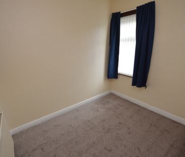 2 Bedroom Terraced House - Photo 6